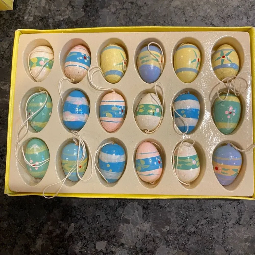 Vintage Mini Wood Easter Eggs Chicks Bunnies Flowers Ornaments Hand Painted